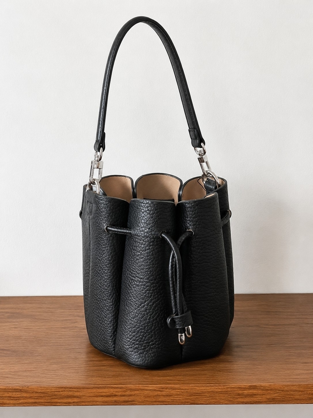 Classic Black Faux Leather Bucket Bag With Makeup Pouch